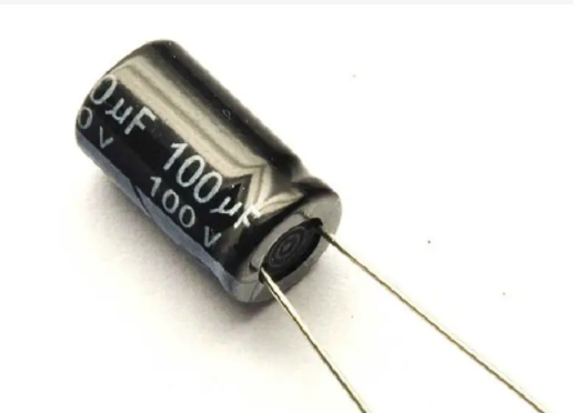 電容容值低于多少需要更換