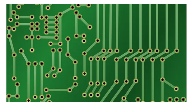 電解電容能用無極電容替換嗎