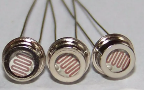 光敏電阻的頻率特性是什么